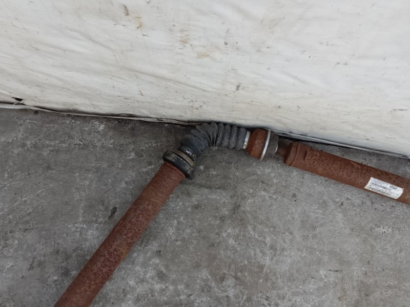 Карданный вал задний FRONTIER 04-21 2014 D40 4.0 VQ40DE