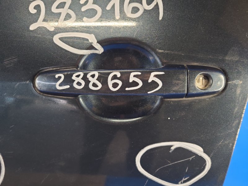 Запчасть ручка двери наружная передняя левая TOYOTA RAV4 05-12 69211-42010 Б/У Ручка двери наружная передняя левая TOYOTA RAV4 05-12 69211-42010 Б/У