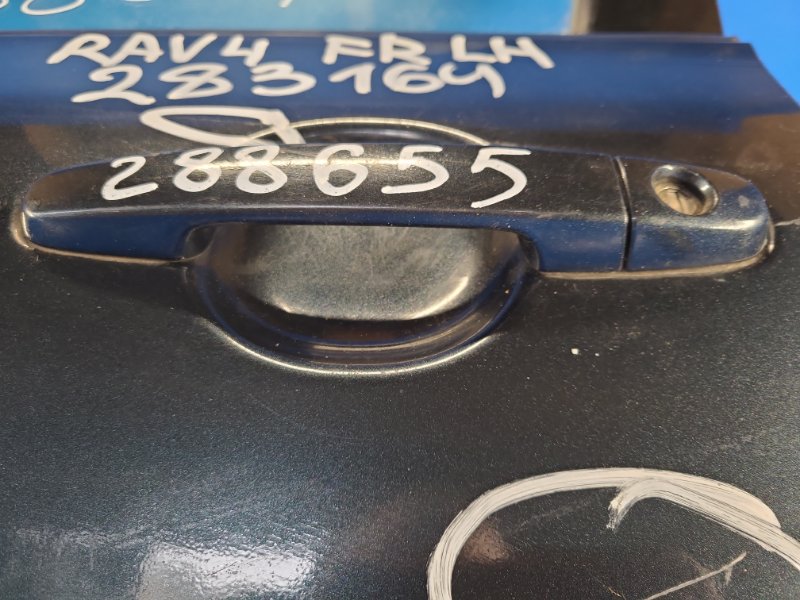 Ручка двери наружная передняя левая TOYOTA RAV4 05-12 Ручка двери наружная передняя левая TOYOTA RAV4 05-12