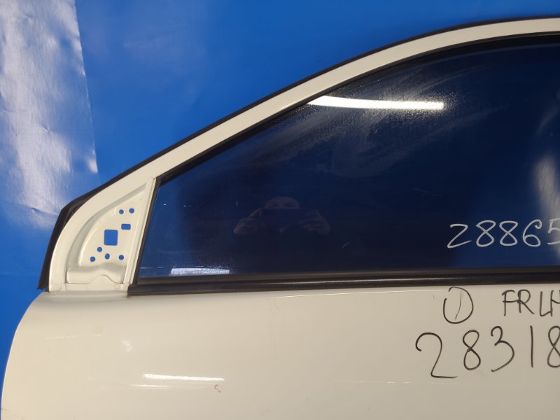 Дверь передняя левая COROLLA 150 06-13