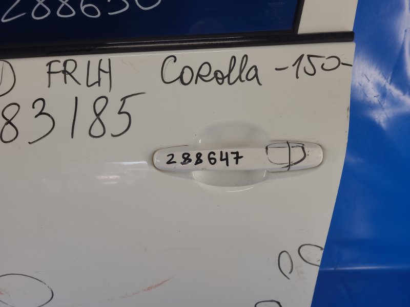 Дверь передняя левая COROLLA 150 06-13