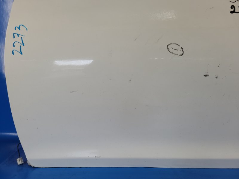 Дверь передняя левая TOYOTA YARIS 05–11