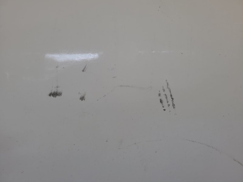 Дверь передняя левая YARIS 05–11