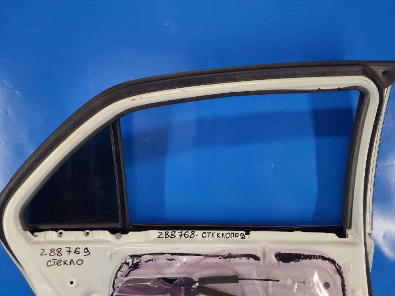 Дверь задняя левая YARIS 05–11