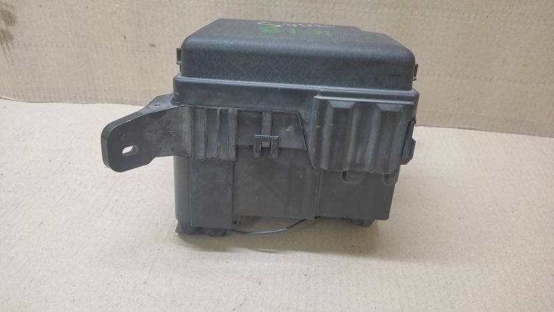 Блок предохранителей моторный отсек KIA SOUL PS 13-19