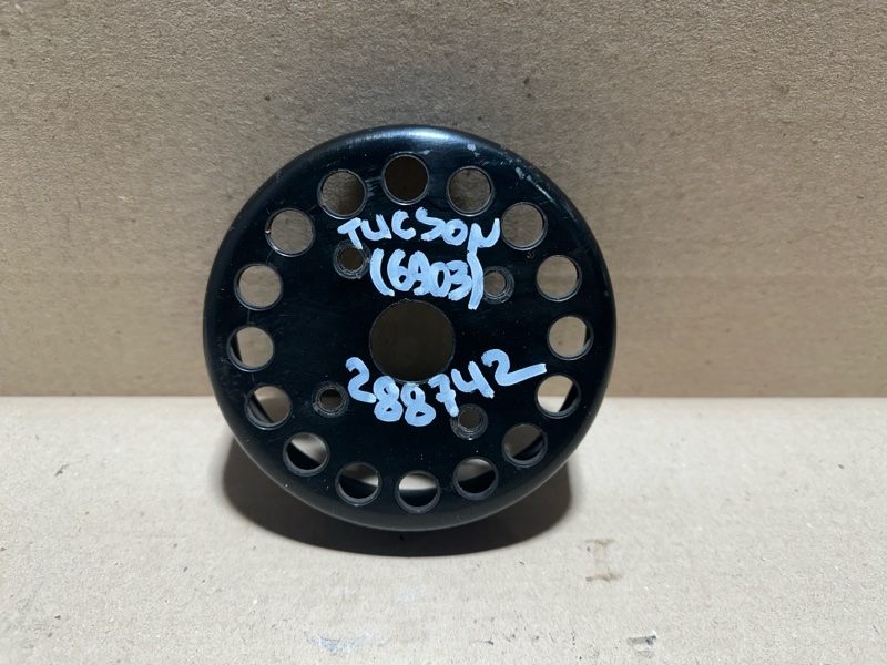 Шкив помпы HYUNDAI TUCSON TL 15-20 2017 кроссовер 2.0 G4NC 25221-2E000 Б/У