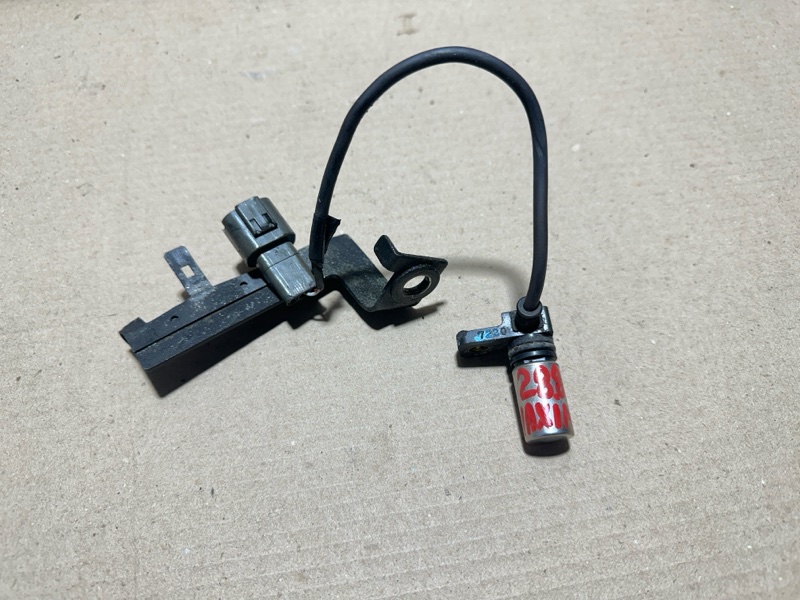 Датчик скорости NISSAN MAXIMA A32 94-99 31935-80X00 Б/У