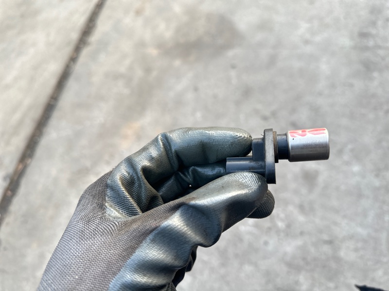 Датчик положения коленвала AVALON 99-05 2000 3.0 1MZFE