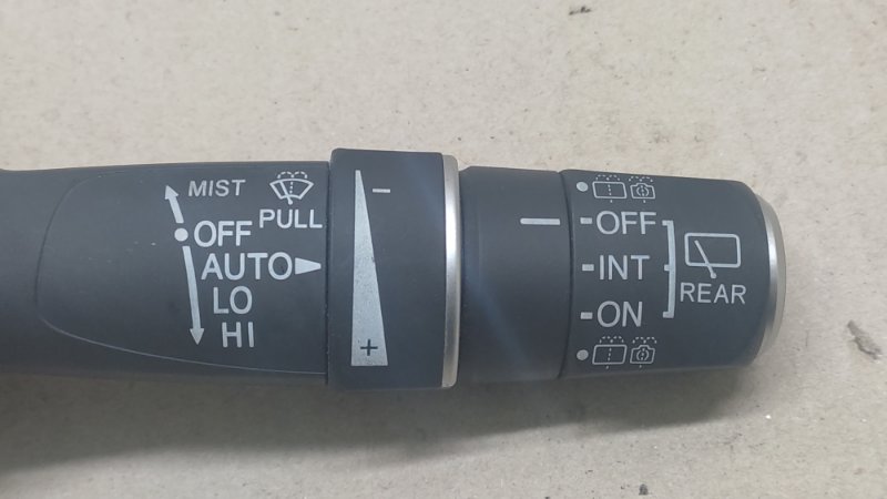 Подрулевой переключатель правый RDX 19-