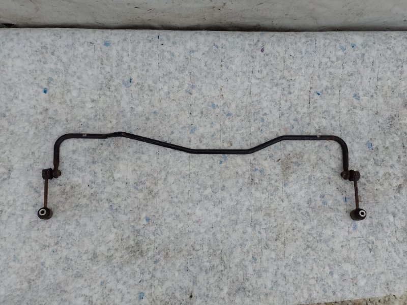 Стабилизатор задний IS300 99-05 2000 JCE10L 3.0 2JZGE