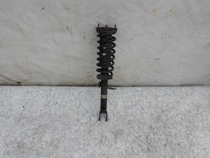 Амортизатор передний правый INFINITI M35/M45 04-10 56110-EG002 Б/У