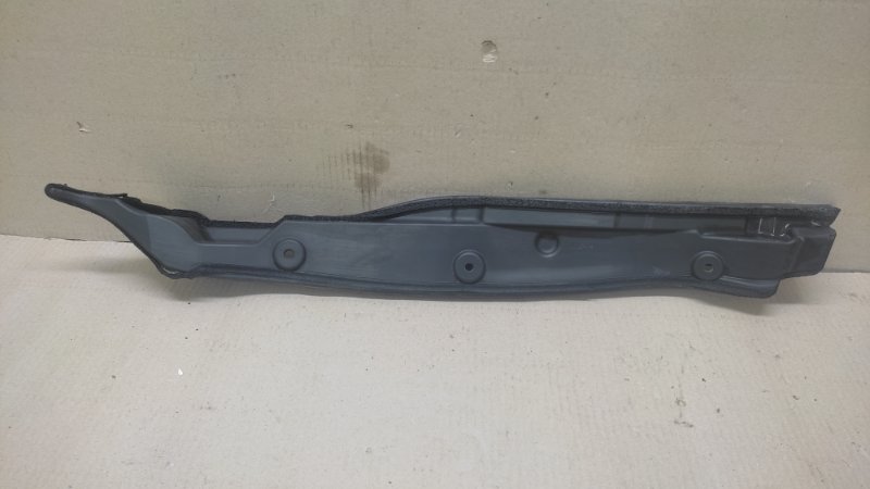 Пыльник крыла передний левый LEXUS CT200 11-17 2013 1.8 2ZRFXE 53828-76010 Б/У