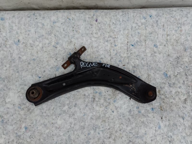 Рычаг передней подвески нижний правый NISSAN ROGUE 08-15 54500-JG00B Б/У