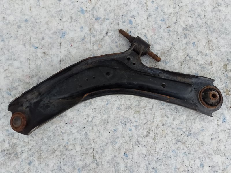 Рычаг передней подвески нижний правый ROGUE 08-15