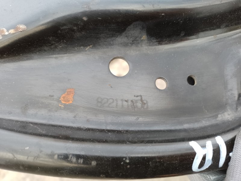 Рычаг передней подвески нижний правый ROGUE 08-15