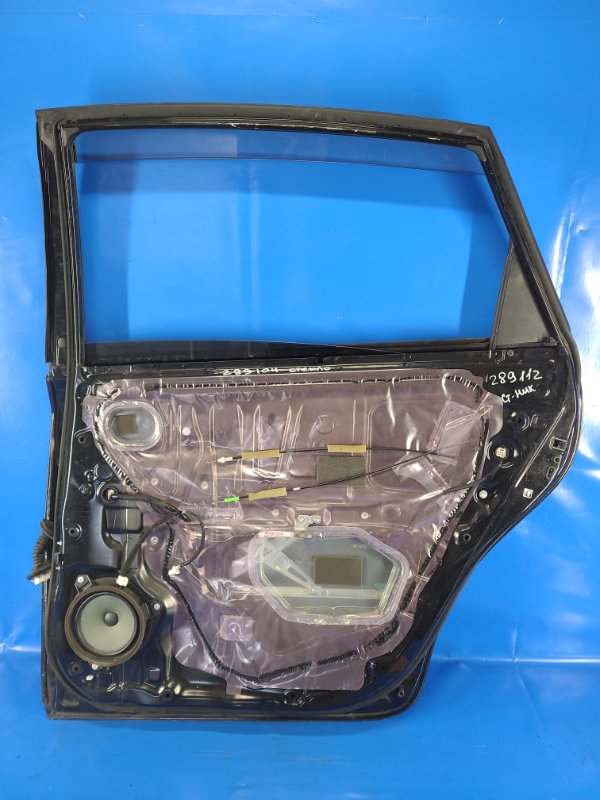 Дверь задняя правая PRIUS PLUS 11-14 Дверь задняя правая PRIUS PLUS 11-14