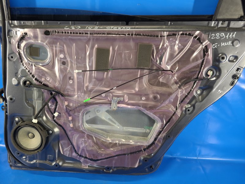 Стеклоподъемник задний правый TOYOTA PRIUS PLUS 11-14 6980121020 Б/У