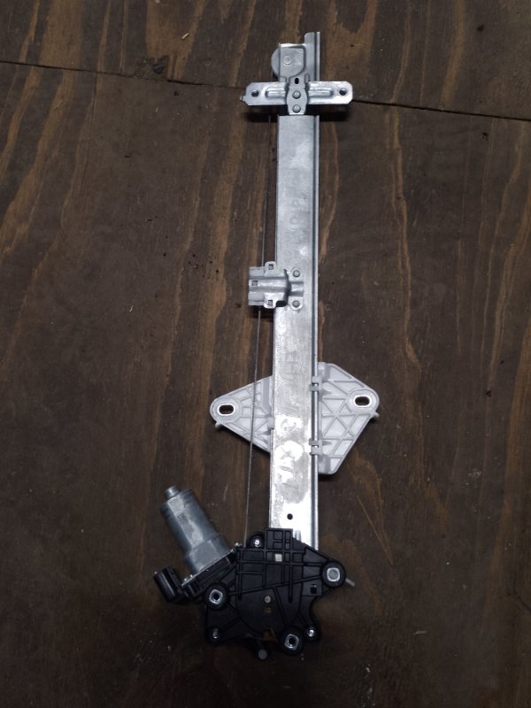 Стеклоподъемник задний правый ACURA TLX 14-17 2014 Седан 2.4 72710-TZ3-A01 Б/У