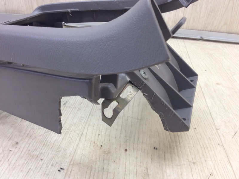 Консоль центральная FORESTER SG 02-07 SG