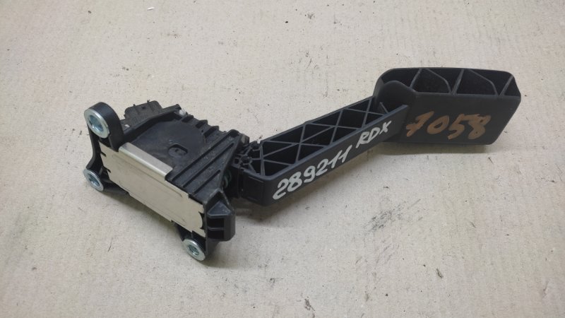 Педаль газа ACURA RDX 19- 2019 2.0 K20C4 17800-TLA-A04 Б/У