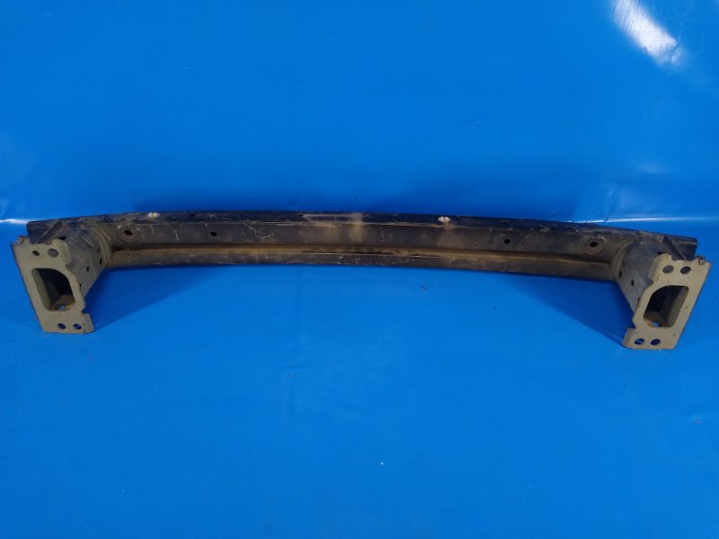 Усилитель переднего бампера AURIS 06-12 Усилитель переднего бампера AURIS 06-12