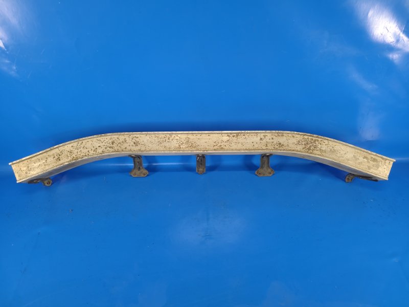 Усилитель переднего бампера LAND CRUISER PRADO 150 09-17