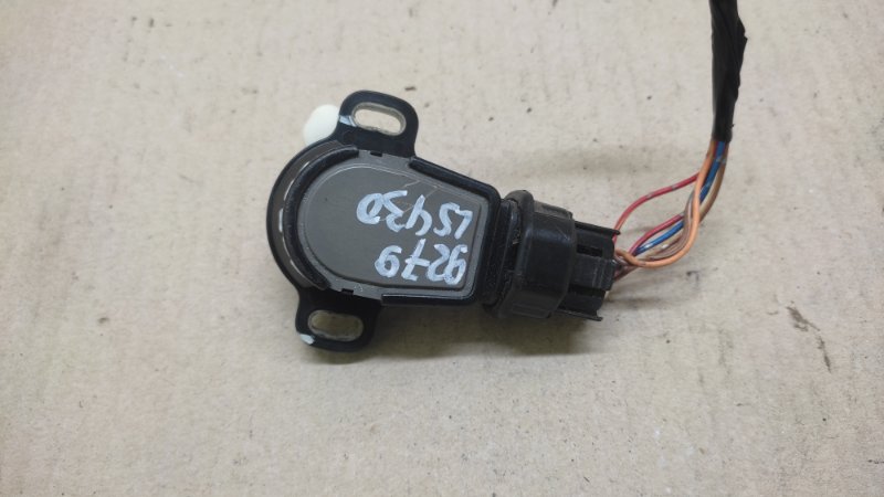 Запчасть датчик педали газа LEXUS LS430 00-06 2000 UCF30L 4.3 3UZFE 89281-47010 Б/У Датчик педали газа LEXUS LS430 00-06 2000 UCF30L 4.3 3UZFE 89281-47010 Б/У