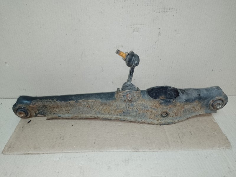 Рычаг задней подвески поперечный нижний MITSUBISHI OUTLANDER XL 05-13 4113A011 Б/У