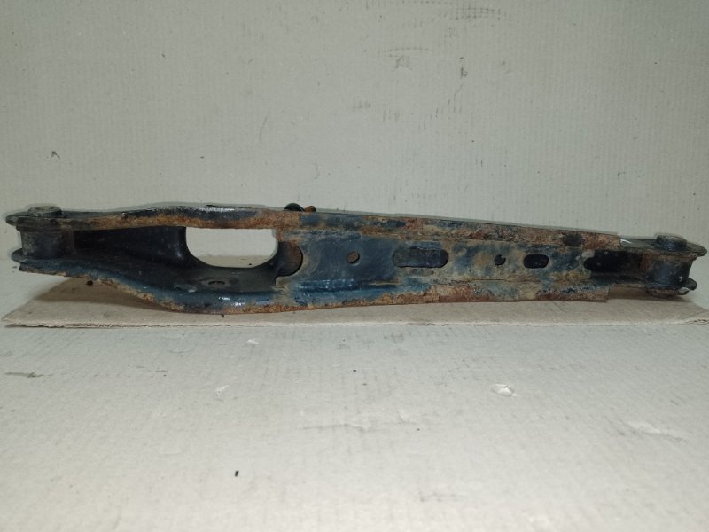 Рычаг задней подвески поперечный нижний MITSUBISHI OUTLANDER XL 05-13