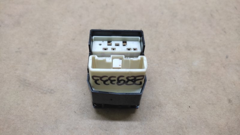 Блок управления зеркалами COROLLA 120 00-07 2004 ZZE130L 1.8L 1ZZ-FE