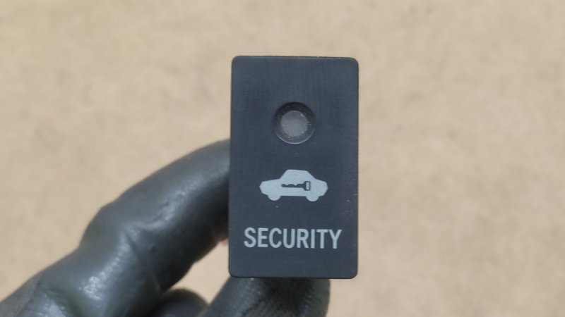 Датчик TOYOTA COROLLA 120 00-07 2004 ZZE130L 1.8L 1ZZ-FE 81850-12260 Б/У