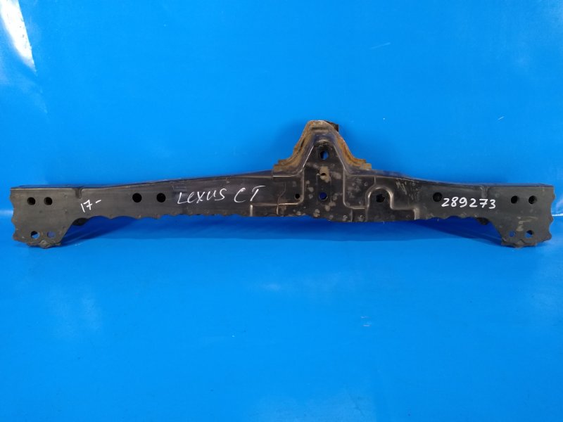Балка под радиатор LEXUS CT200 17- 5710402230 Б/У
