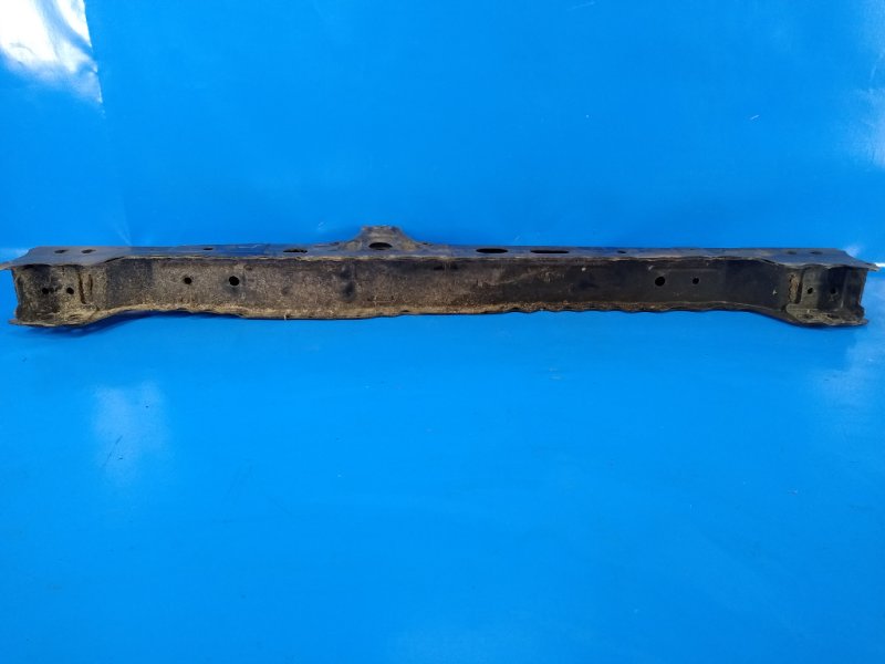 Балка под радиатор CT200 17-