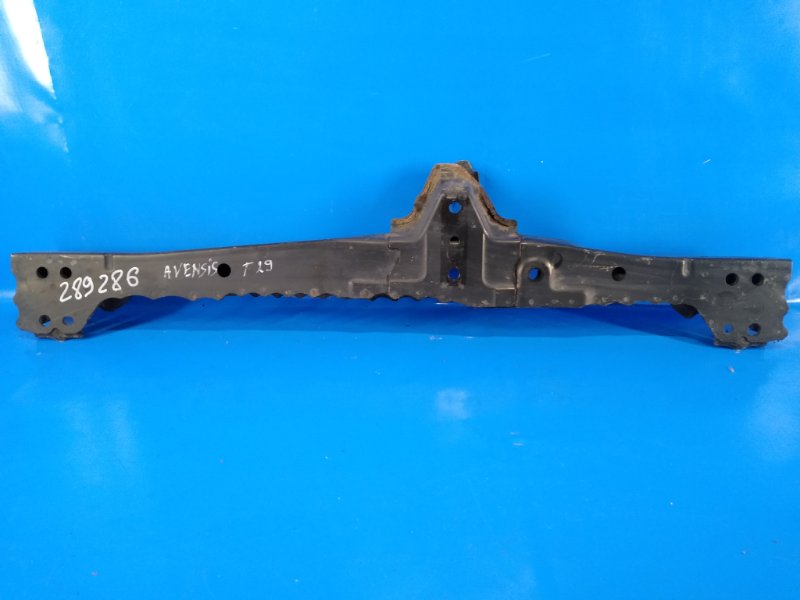 Балка под радиатор TOYOTA AVENSIS 08-18 57104-02160 Б/У