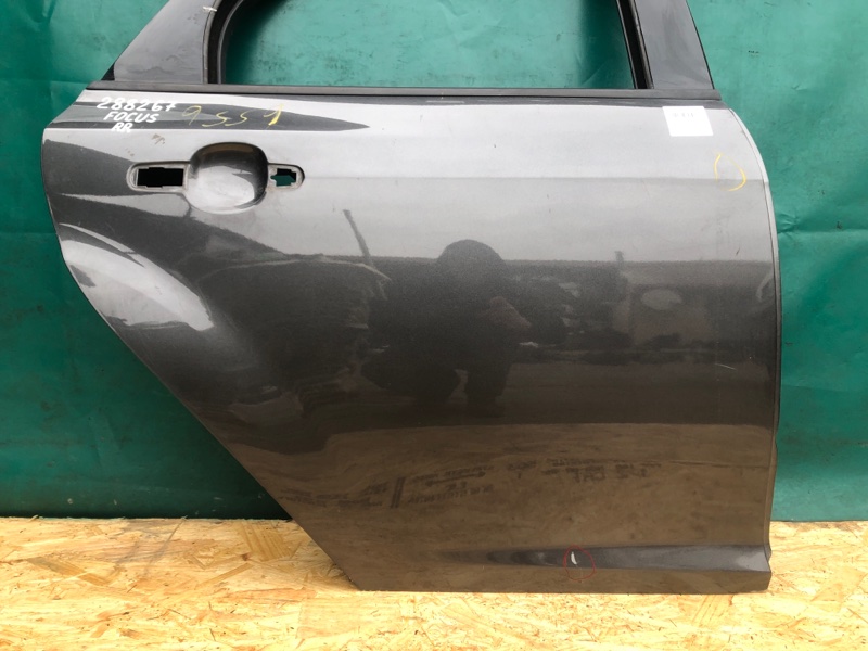 Дверь задняя правая FORD FOCUS 10-18 2.0