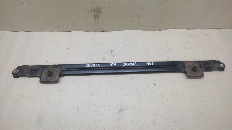 Крепление радиатора TOYOTA SIENNA 03-10 2006 3.5 2GR-FE 16506-0A090 Б/У