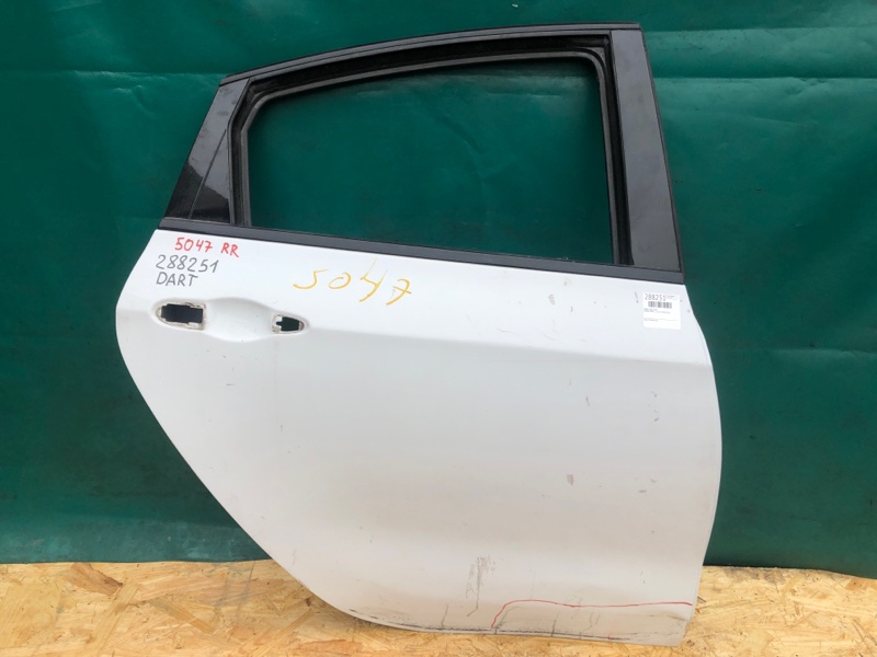 Дверь задняя правая DODGE DART 12-16 2015 2.4 ED6 68158726AB Б/У