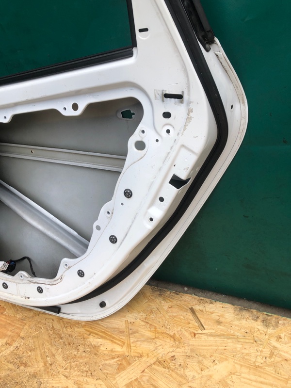 Дверь задняя правая DART 12-16 2015 2.4 ED6