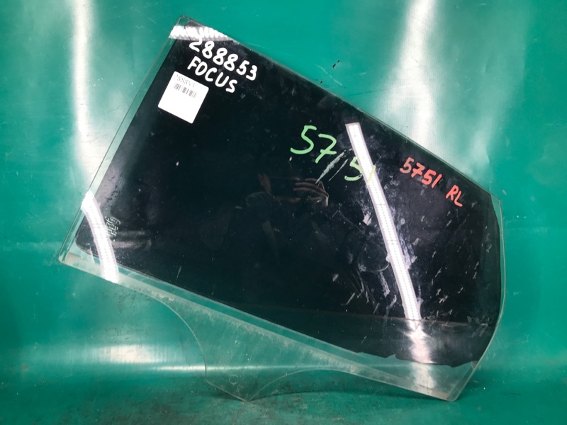 Стекло двери заднее левое FORD FOCUS 10-18 2017 2.0 CP9Z-5825713-A Б/У