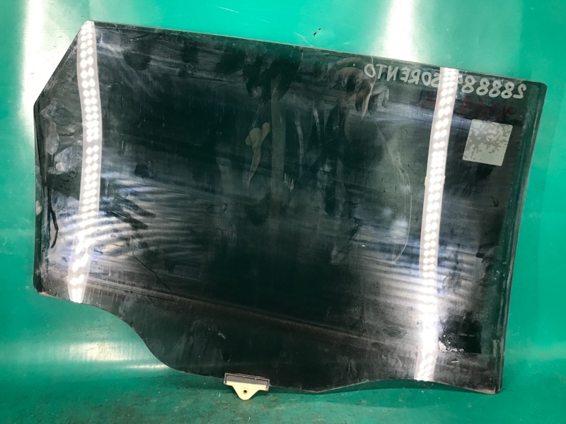 Стекло двери заднее левое KIA SORENTO XM 09-14 2.4 Стекло двери заднее левое KIA SORENTO XM 09-14 2.4