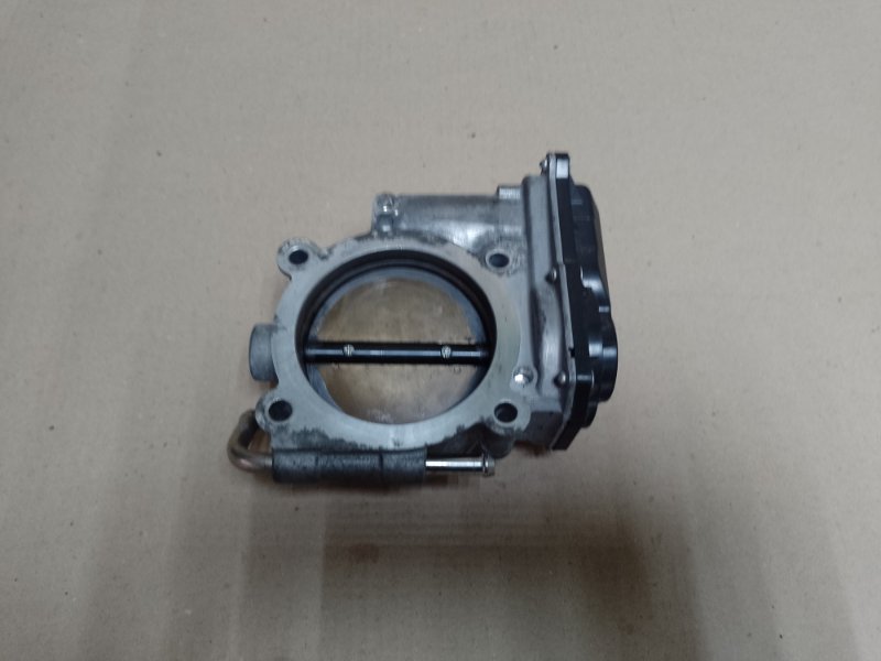 Дроссельная заслонка LS460 06-12 4.6