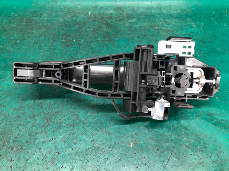 Ручка двери наружная передняя правая FORD FOCUS 10-18 2.0