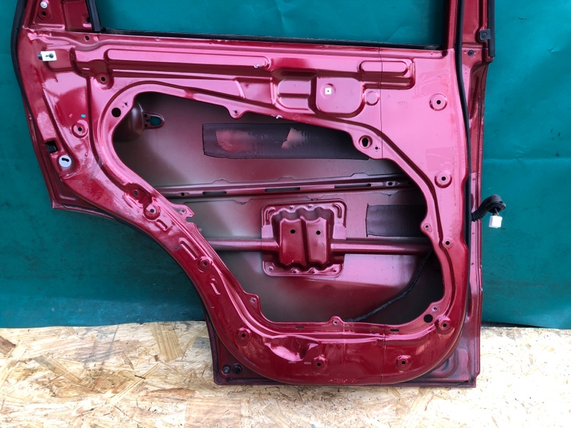 Дверь задняя левая SORENTO XM 09-14 2009 2.4 Дверь задняя левая SORENTO XM 09-14 2009 2.4