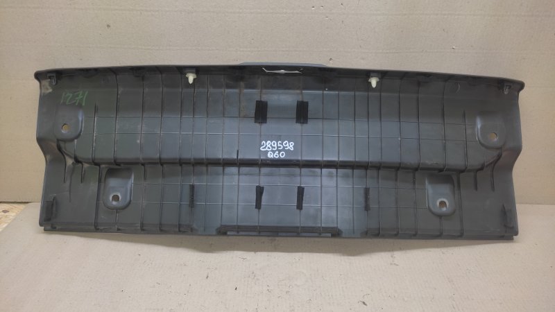 Накладка панели багажника внутренняя Q60 16-20