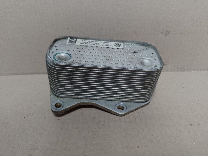 Теплообменник двигателя VOLKSWAGEN PASSAT B7 11-15 2012 CBTA 2.5L 07K 117 021 C Б/У