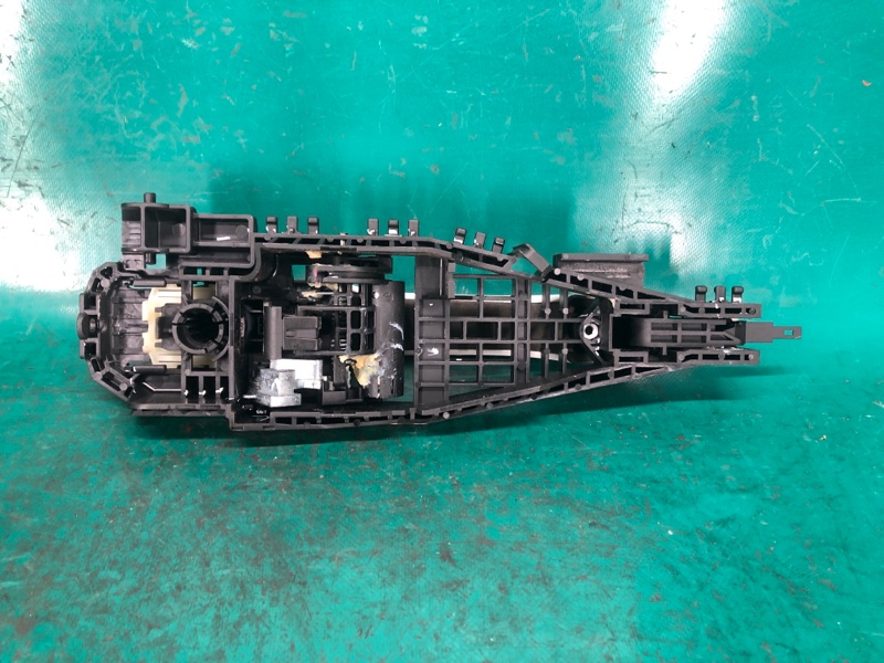 Ручка двери наружная задняя правая DART 12-16 2015 2.4 ED6 Ручка двери наружная задняя правая DART 12-16 2015 2.4 ED6