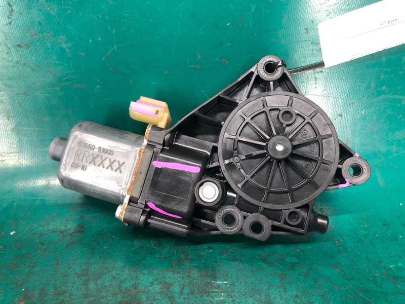 Моторчик стеклоподъемника задний правый KIA SORENTO XM 09-14 2009 2.4 83460-1U000 Б/У