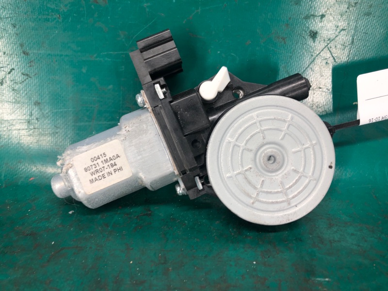 Моторчик стеклоподъемника передний левый INFINITI M25/M37/M56/Q70/M35H 10-16 2010 Седан 3.7 VQ37VHR 80731-1MA0A Б/У