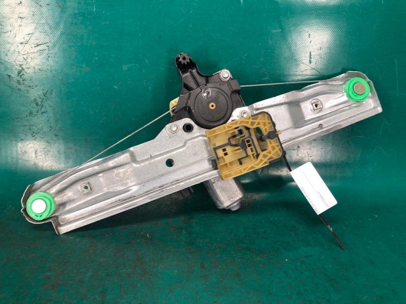 Стеклоподъемник задний левый FOCUS 10-18 2017 2.0