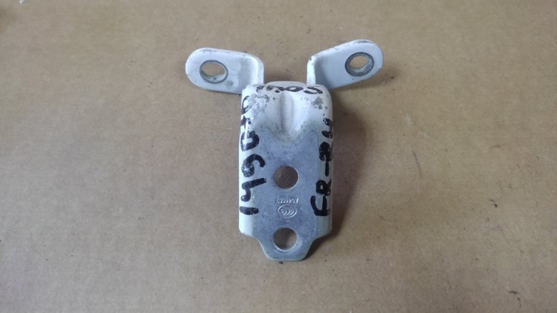 Петля двери нижняя передняя правая KIA SOUL PS 13-19 2015 PS 2.0 79320-2K000 Б/У